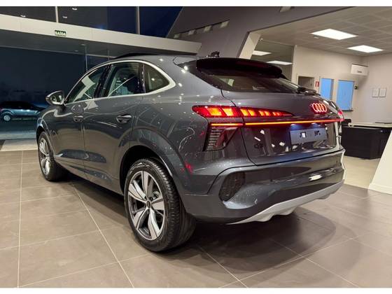 AUDI Q3 2.0 TFSI GASOLINA SPORTBACK LAUNCH EDITION QUATTRO S TRONIC AUDI Q3 2.0 TFSI GASOLINA SPORTBACK LAUNCH EDITION QUATTRO S TRONIC